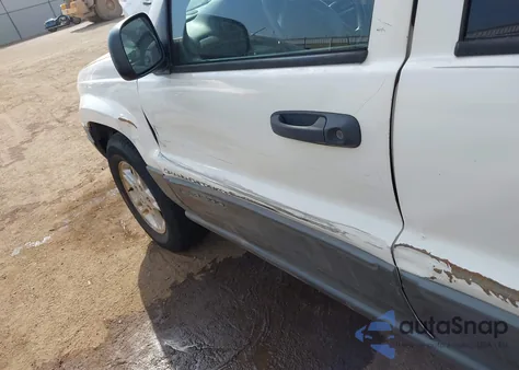 2002 Jeep Grand Cherokee Laredo z USA, uszkodzony, nr VIN 1J4GX48S62C233755